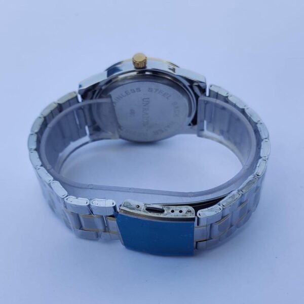 Men's Quartz Round silver analogue watch 1 Pc chain strap - Image 4