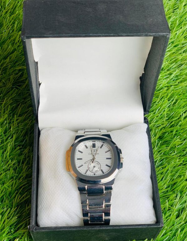 Men's Quartz water resistant watch - Image 2